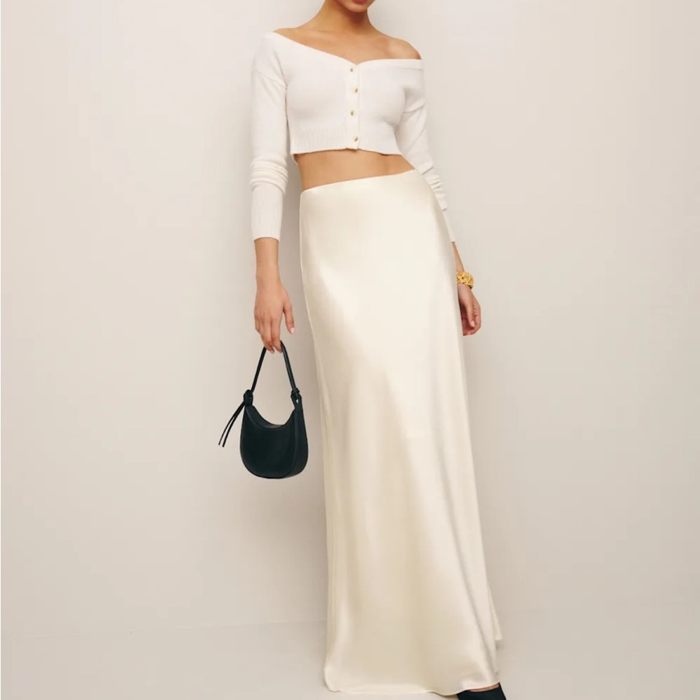 Elegant Cream Maxi Skirt